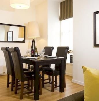 Appartement Inverness City Suites