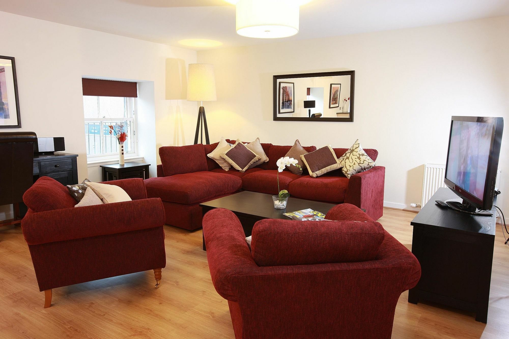 Appartement Inverness City Suites *
