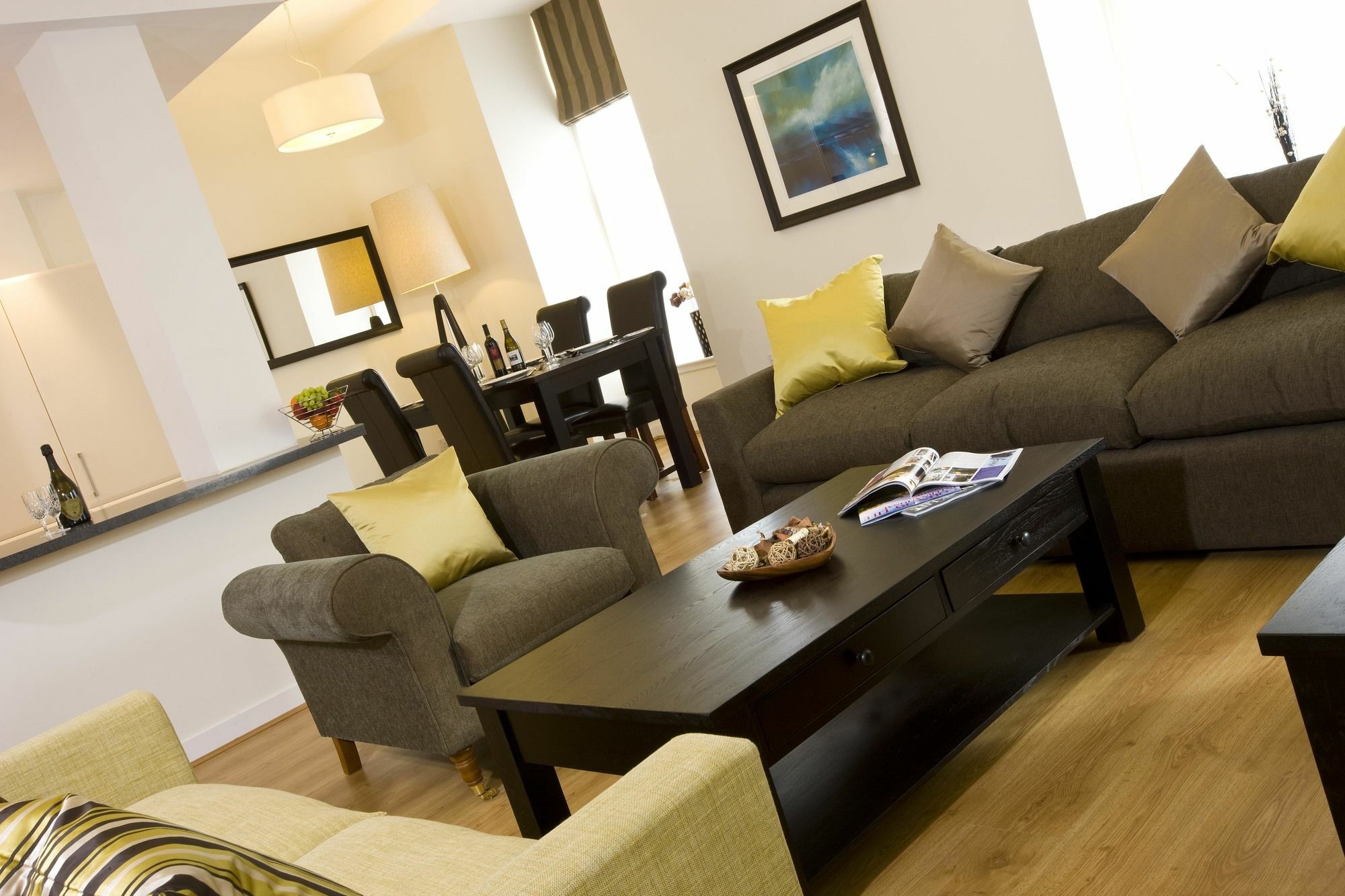 Inverness City Suites Inverness