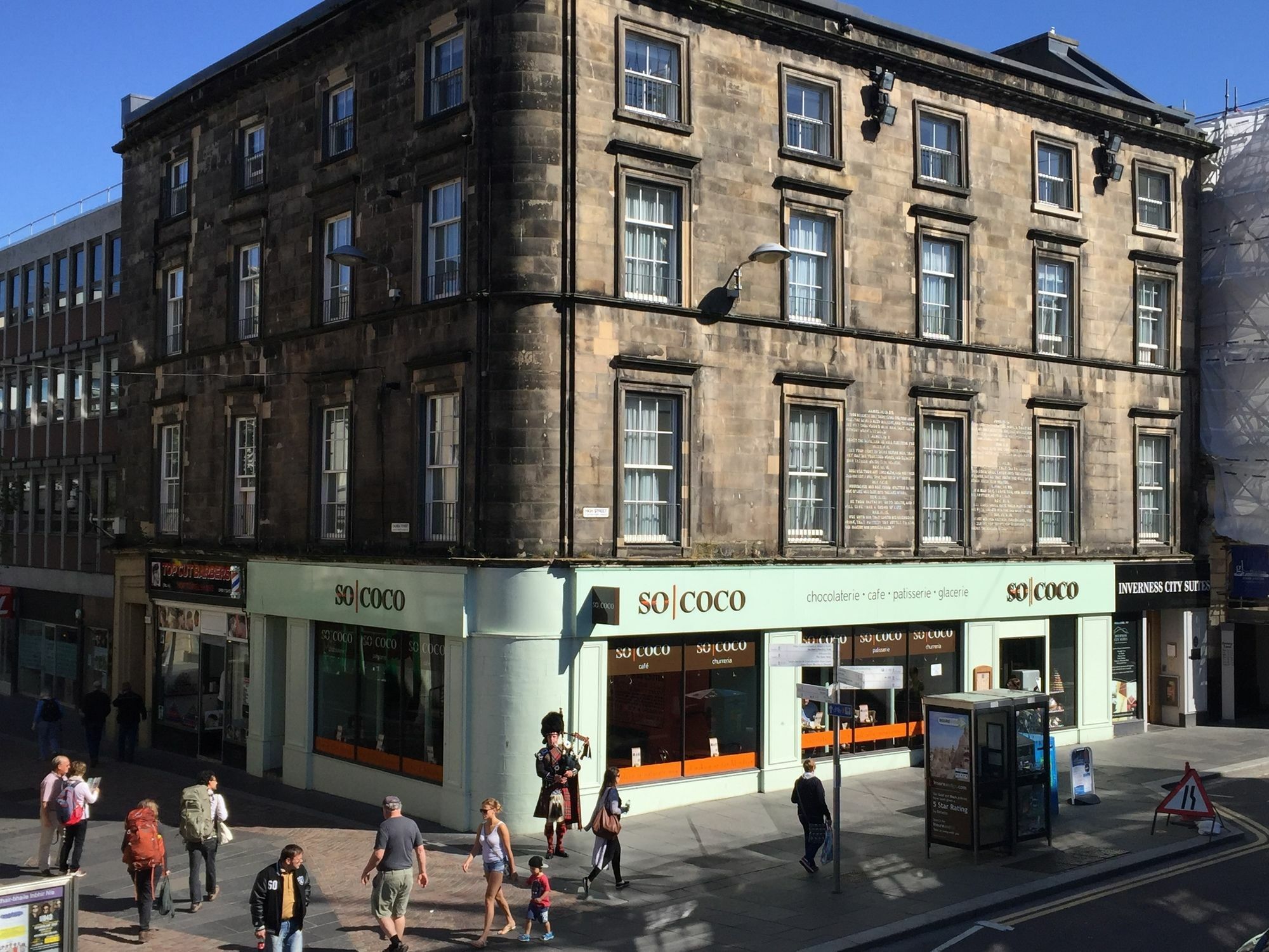 Inverness City Suites Appartement
